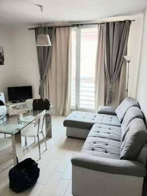 Casa Vacanze condominio I Giardini, Pula Pula